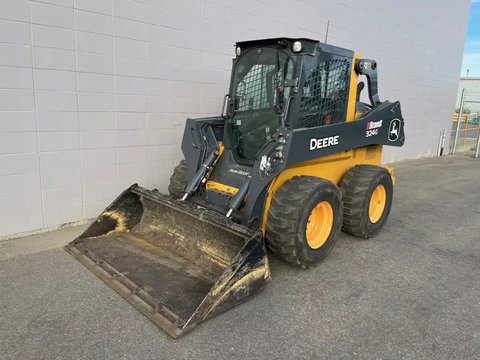 Main image for Used 2023 John Deere 324G Skid Steer