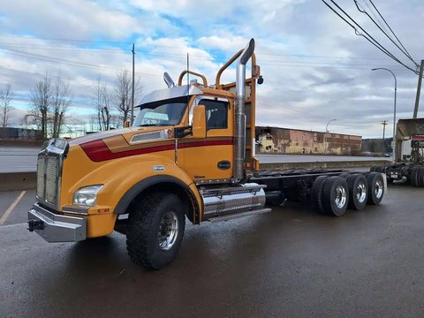 Main image for Used 2018 Kenworth T880 Semi-Truck