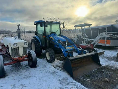 Main image for Used 2013 New Holland BOOMER 3050 Tractor