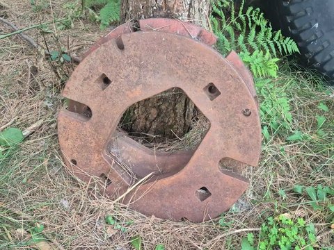 Main image for Used Farmall Pour roues Weights