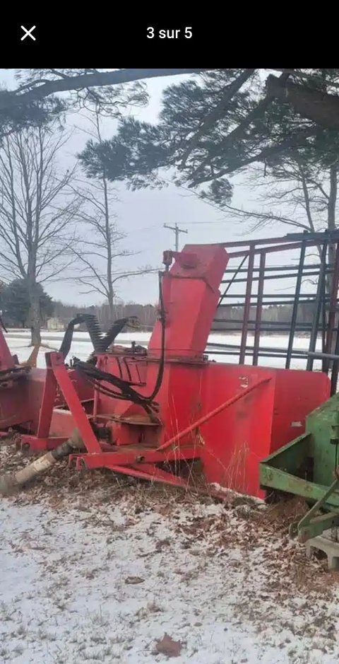 Main image for Used Roberge 104 pouces Snow Blower