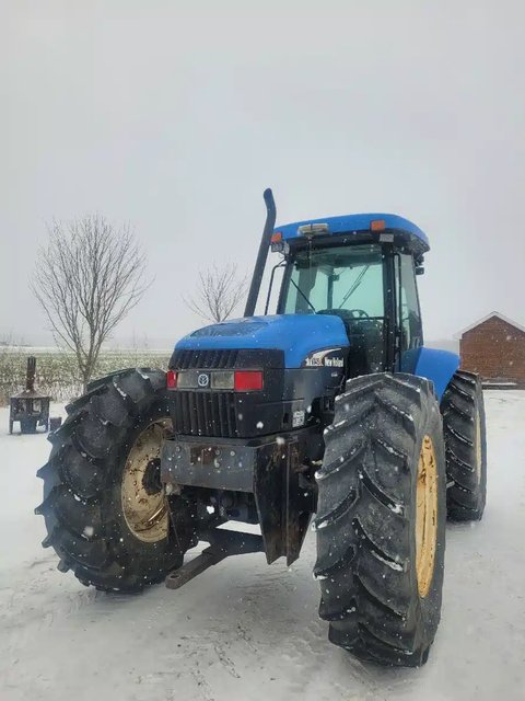 Main image for Used 2004 New Holland TV140 Tractor