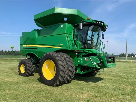 Main image for Used 2020 John Deere S780 Combine