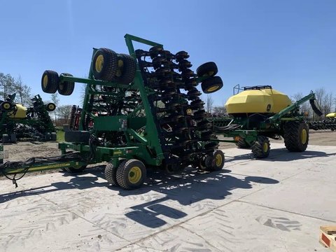 Main image for Used 2017 John Deere 1890 Air Drill
