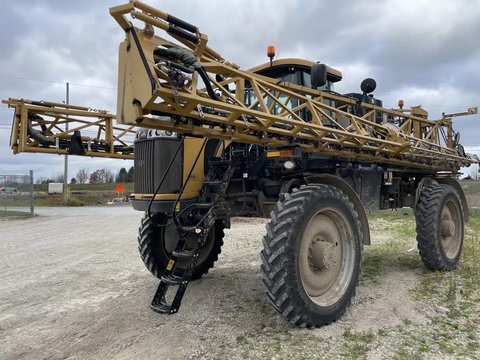 Main image for Used 2018 RoGator RG1100C Sprayer - Self Propelled