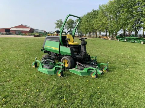 Main image for Used 2017 John Deere 1600 Mower - Front Deck