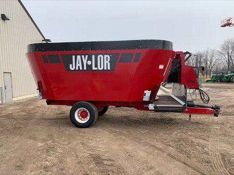 Main image for Used 2022 Jaylor 5750 Bale Processor