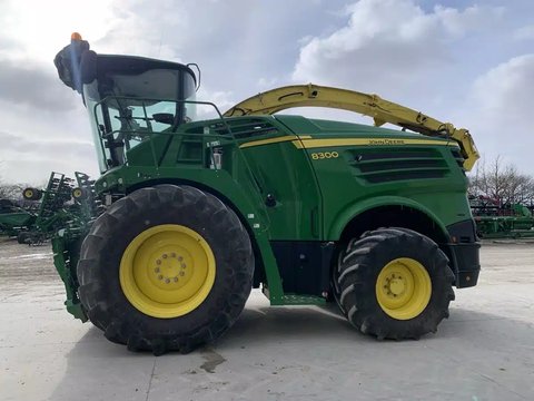 Main image for Used 2018 John Deere 8300 Forage Harvester