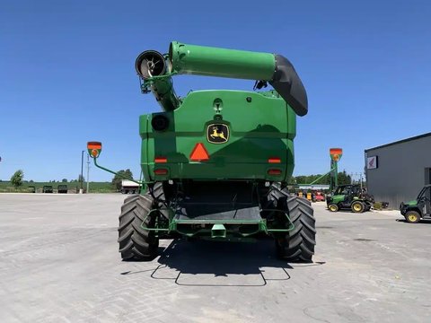 Main image for Used 2022 John Deere S780 Combine