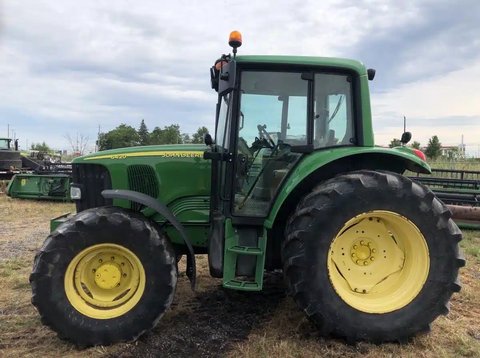 Main image for Used 2002 John Deere 6420 Tractor