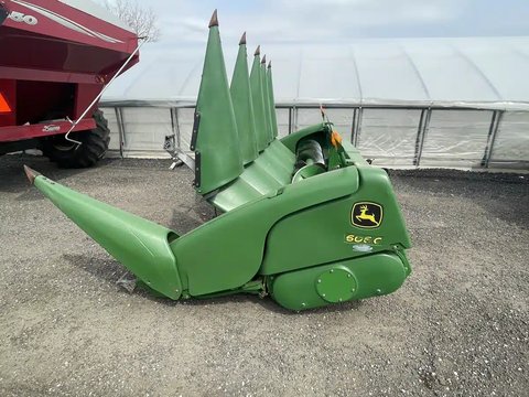 Main image for Used 2012 John Deere 606C Header - Row Crop