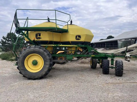 Main image for Used 2015 John Deere 1910 Air Cart