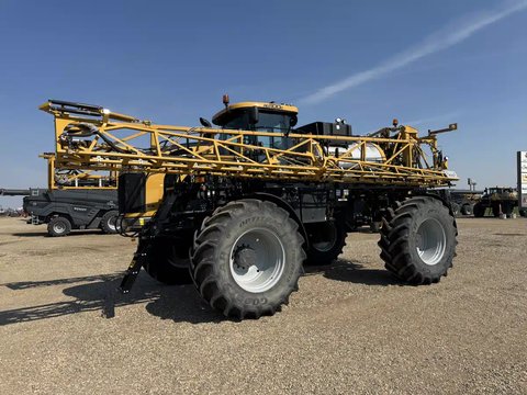 Main image for Used 2022 RoGator RG1100C Sprayer - Self Propelled