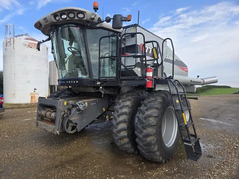 Main image for Used 2012 Gleaner S77 Combine