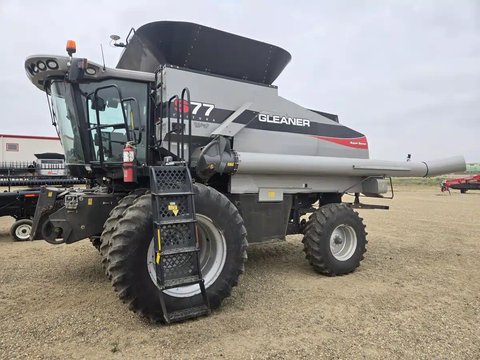 Main image for Used 2013 Gleaner S77 Combine