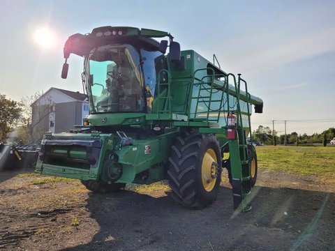 Main image for 2013 John Deere S680 Combine