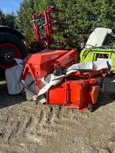 Main image for Used Kuhn FC313 RF Disc Mower