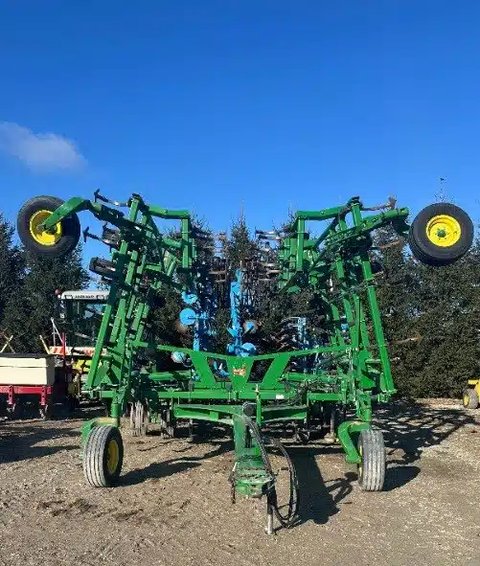 Main image for Used 2017 John Deere John-Deere 2210 Tillage