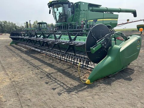 Main image for Used 2015 John Deere 645FD Header - Draper