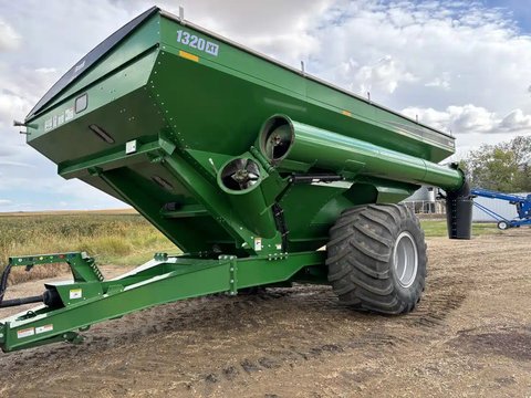 Main image for Used 2020 Brandt 1320XT Grain Cart