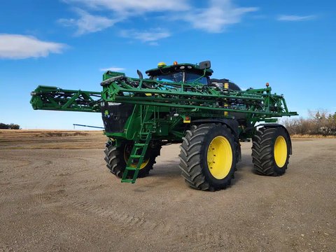 Main image for Used 2019 John Deere R4045 Sprayer - Self Propelled