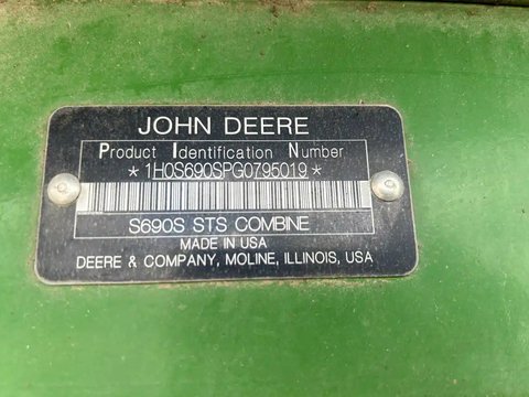 Main image for Used 2017 John Deere S690 Combine