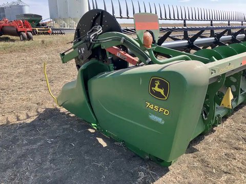 Main image for Used 2020 John Deere 745FD Header - Draper
