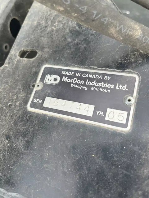 Main image for Used 2005 MacDon 973 Header - Draper