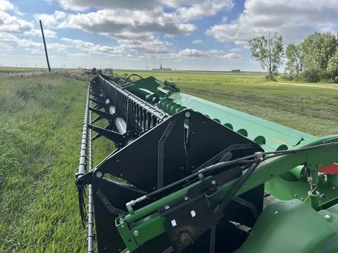 Main image for Used 2017 John Deere 640FD Header - Draper