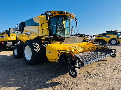 Main image for Used 2024 New Holland CR9.90Z Combine