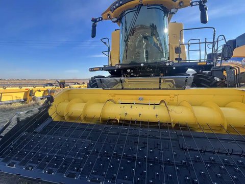 Main image for Used 2022 New Holland CR9.90Z Combine