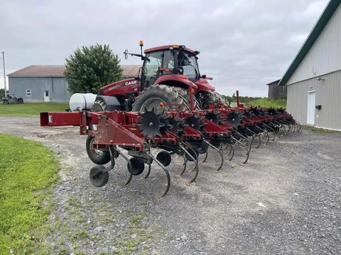 Main image for Used Case IH 1820 Row Crop Cultivator