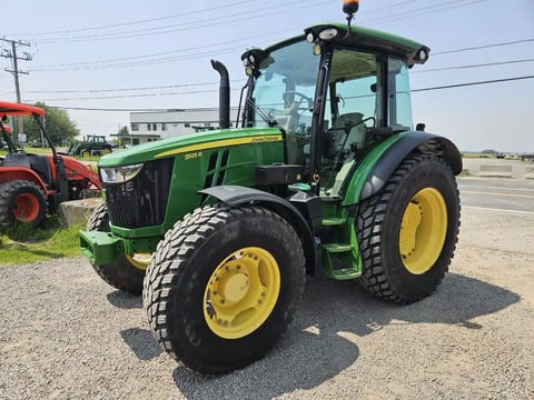 【JOHN DEERE】トラクター、レトロ、 John Deere 5125R for sale in Canada & USA