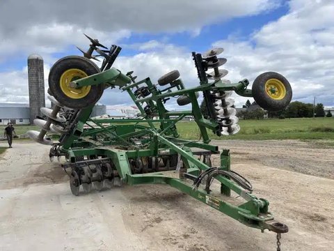 Main image for Used 2014 John Deere 2720 Harrow