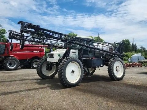 Main image for Used Willmar EAGLE 8400 Sprayer - Self Propelled