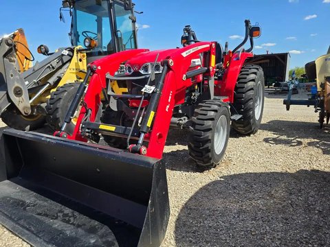 Main image for Used Massey Ferguson 1835M Tractor