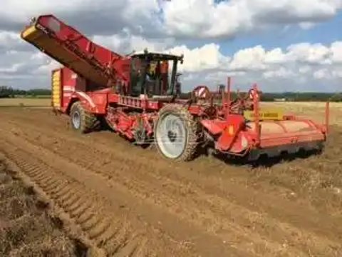 Main image for Used 2017 Grimme VARITRON 470 Potato Harvester