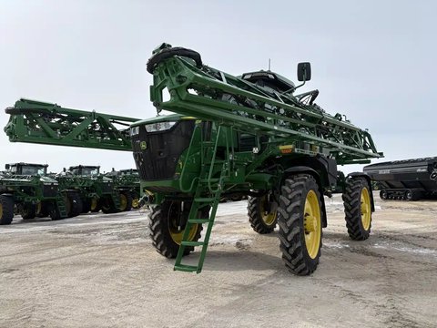 Main image for Used 2024 John Deere 412R Sprayer - Self Propelled