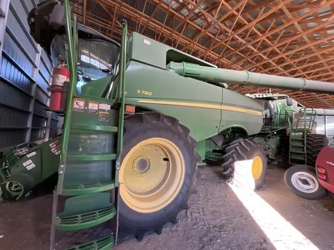 Main image for Used 2019 John Deere S780 Combine