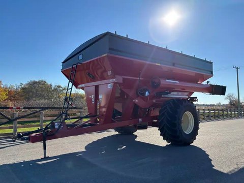 Main image for Used 2015 Parker 1039 Grain Cart