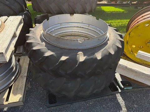 Main image for Used Goodyear 13.6X38 Duals