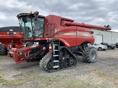 Main image for Used 2017 Case IH 9240 Combine