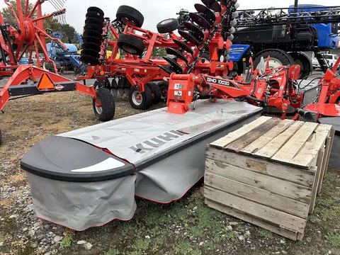 Main image for New 2025 Kuhn GMD10030-FF Disc Mower