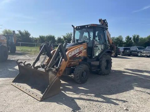 Main image for Used 2018 Case 580SN Backhoe