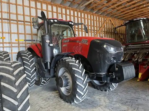 Main image for Used 2024 Case IH MAGNUM 220 Tractor