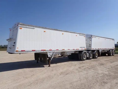 Main image for Used 2013 Lode King Aluminum Super-B Trailer - Grain