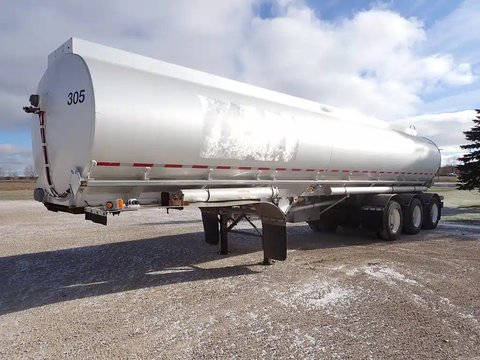 Main image for Used 1994 Advance 40FT Tridem Aluminum Trailer - Tanker