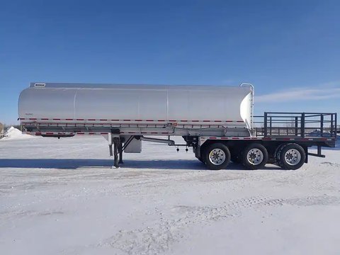 Main image for 1997 Hutchinson TRIDEM ALUMINUM TANKER DECK Trailer - Tanker