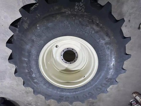 Main image for Used 2020 Mitas SFT 900/60R32 Tires