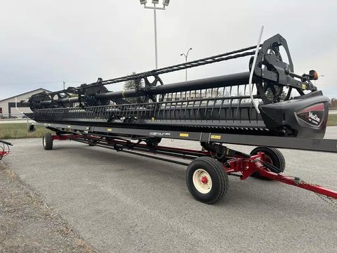 Main image for Used 2017 MacDon FD75 Header - Row Crop